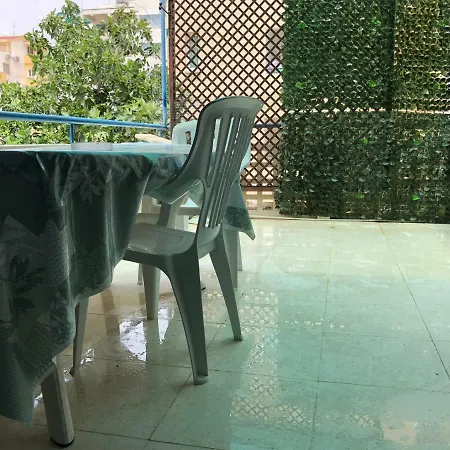 Nice And Cozy Flat Near The Sea * Larnaca
